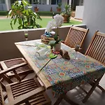 Apartment Garden 128