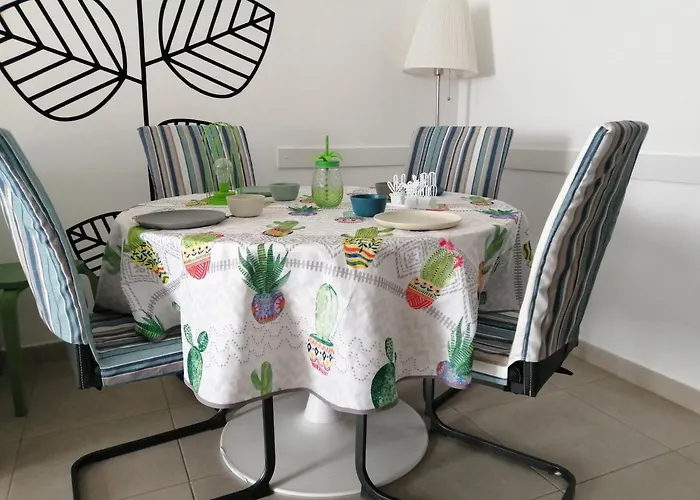 Appartement Garden 128 *