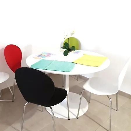 Garden 128 * Κοραλέχο